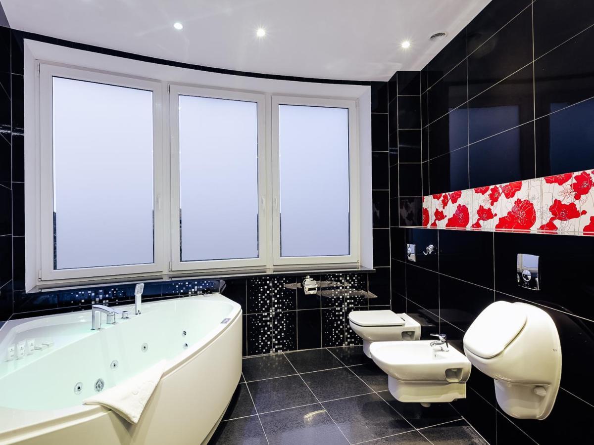 Presidential Suite,974315575:JPEG